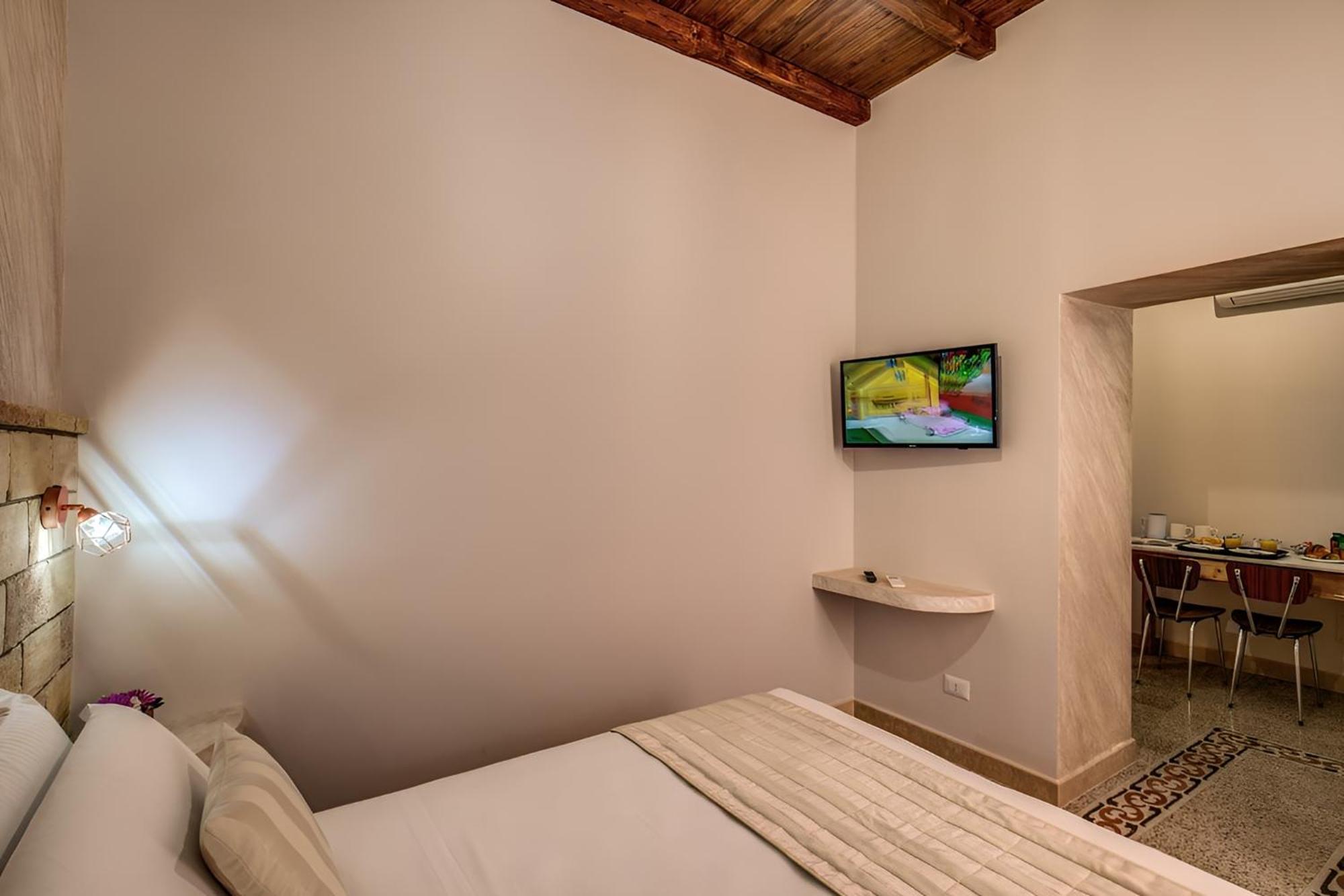 Colosseo Accomodation Room Guest House Roma Dış mekan fotoğraf