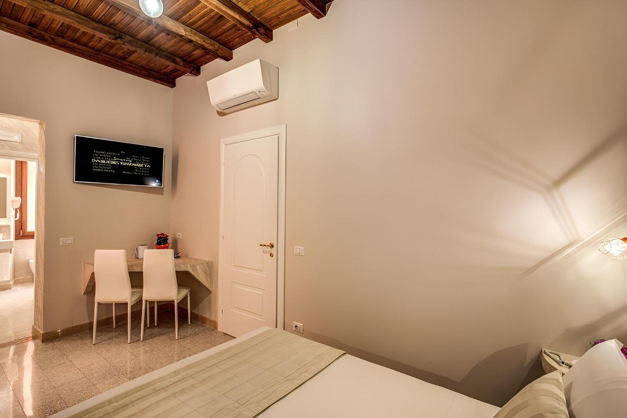 Colosseo Accomodation Room Guest House Roma Dış mekan fotoğraf