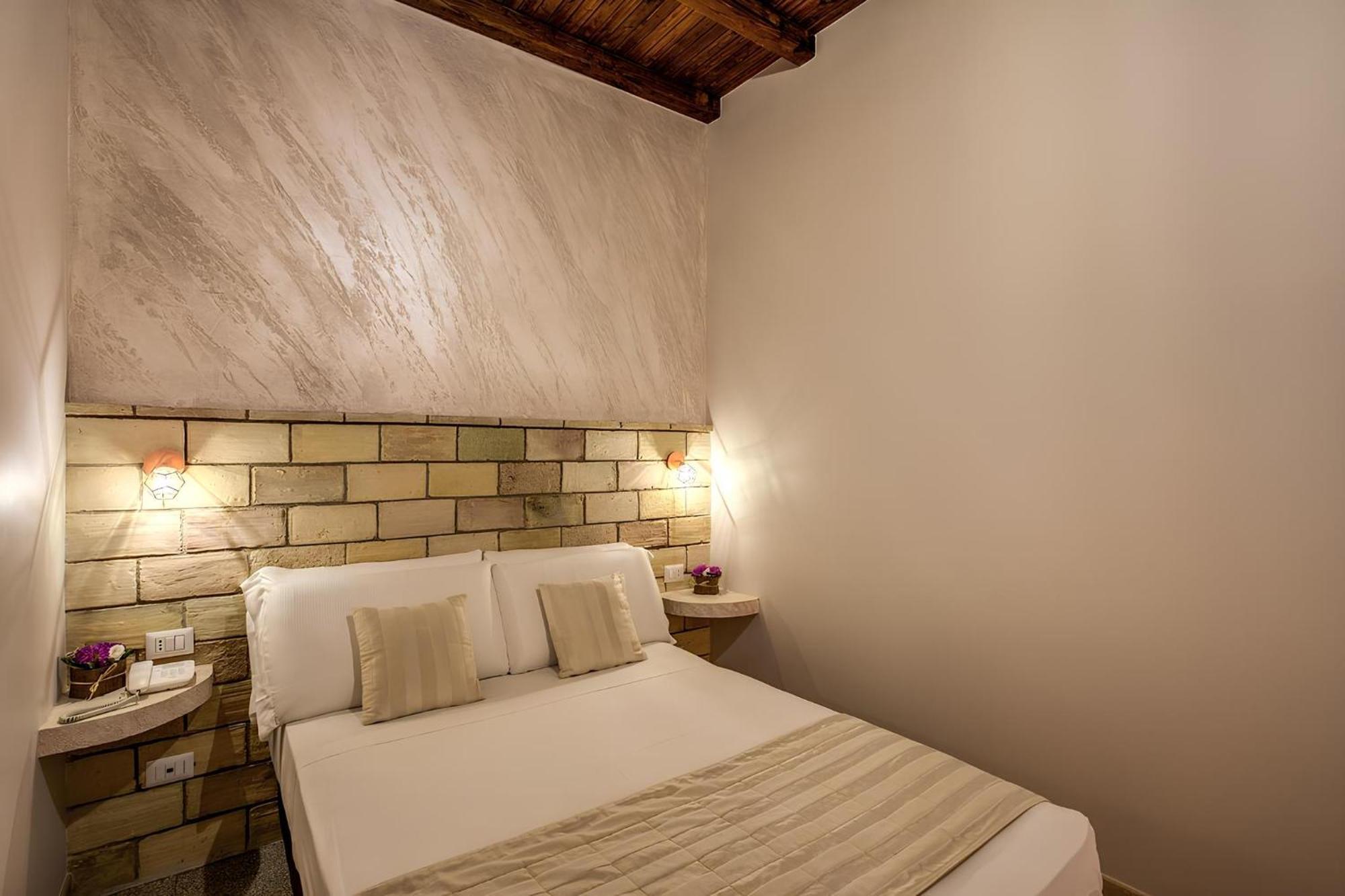 Colosseo Accomodation Room Guest House Roma Dış mekan fotoğraf